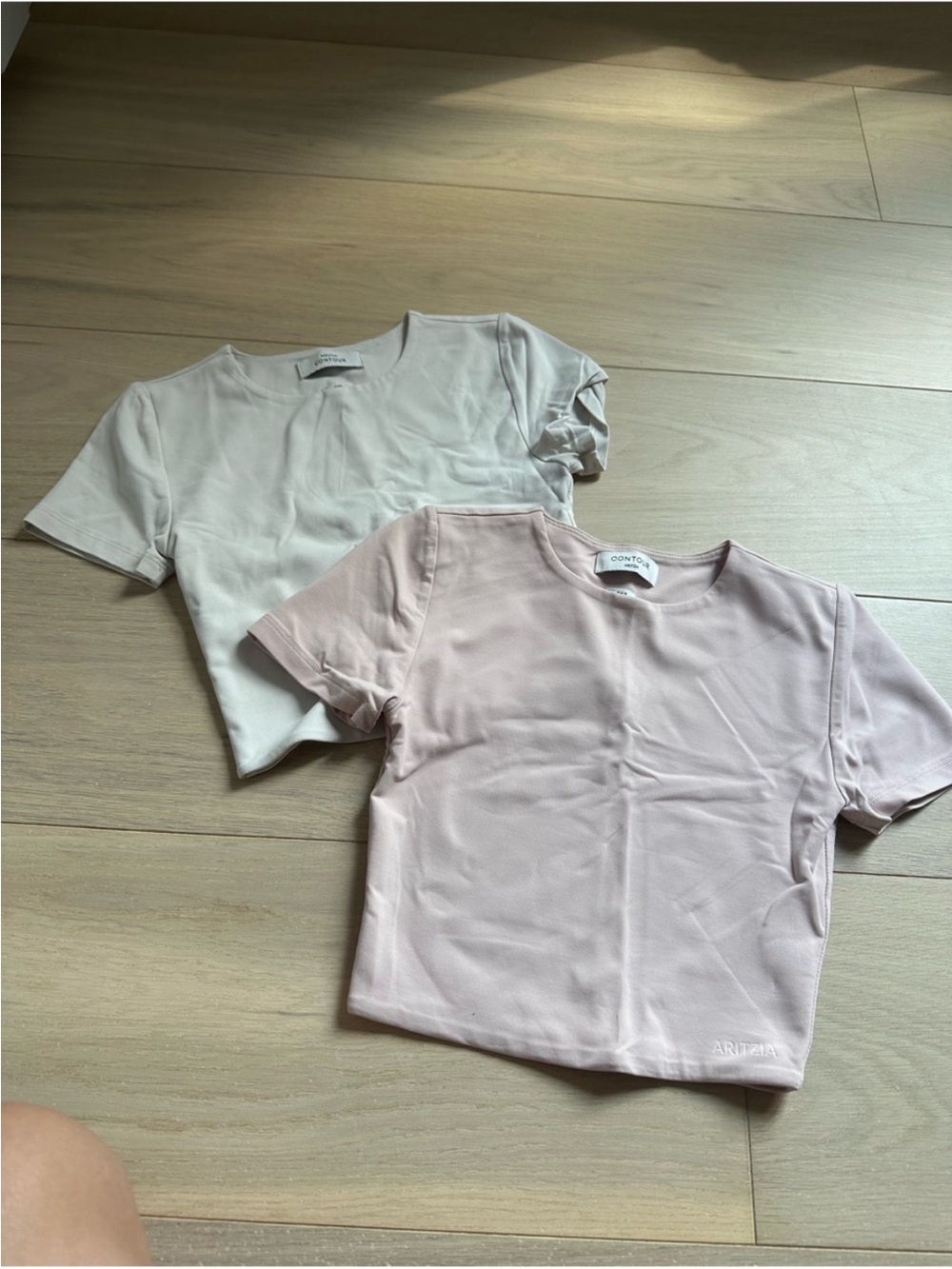 Aritzia Contour tops set of two